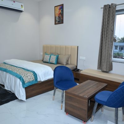 Hotel Near Balaghat Market & Main Areas – Why Location Matters